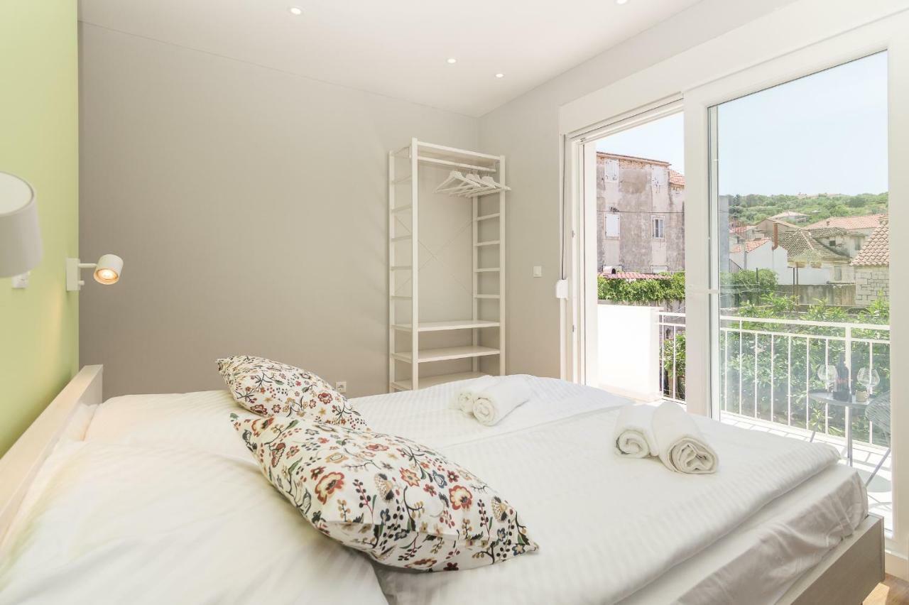 4 Elements Old Town Views Rooms تروغير المظهر الخارجي الصورة
