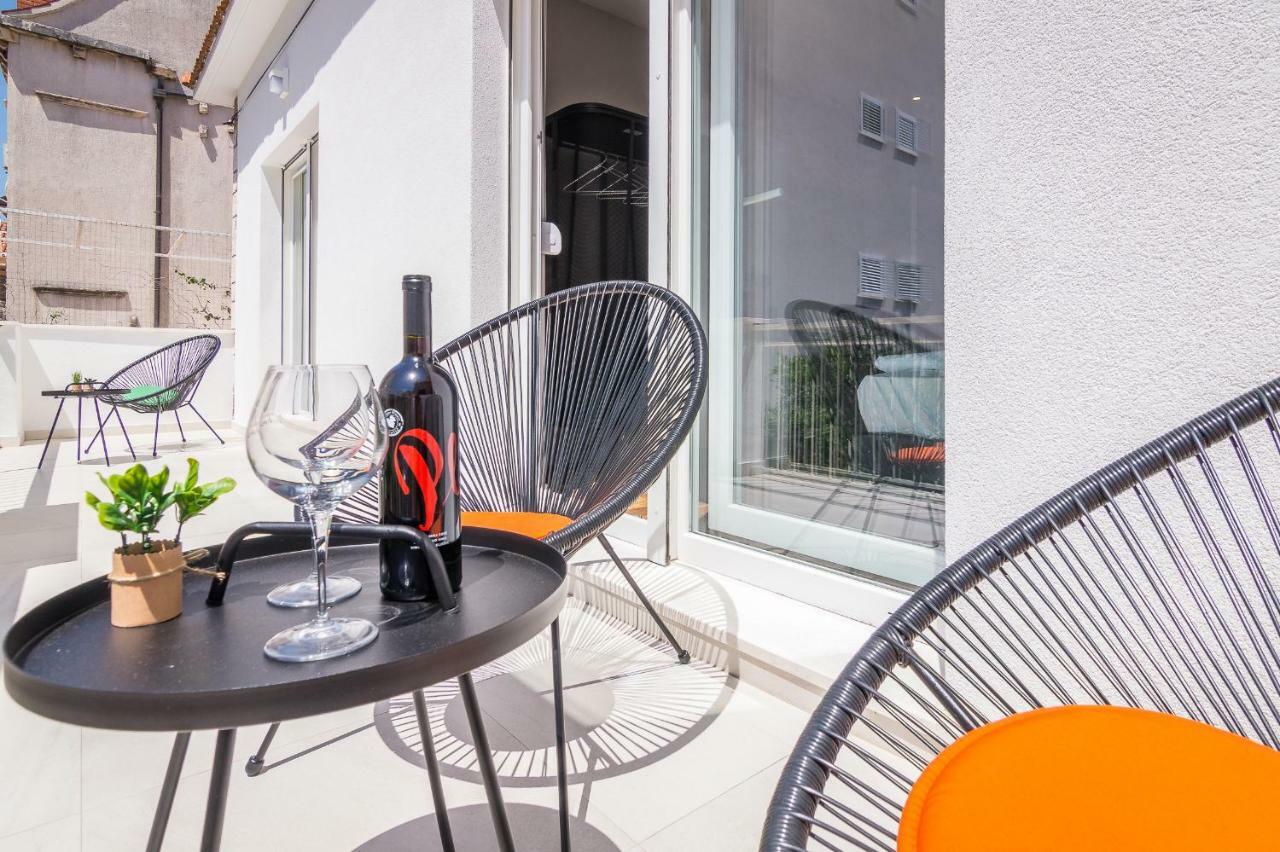 4 Elements Old Town Views Rooms تروغير المظهر الخارجي الصورة