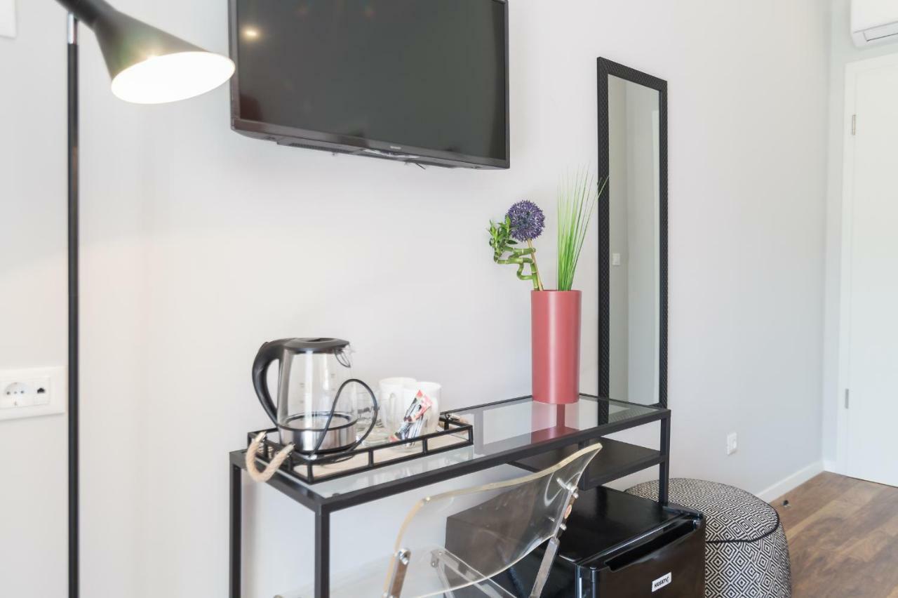 4 Elements Old Town Views Rooms تروغير المظهر الخارجي الصورة