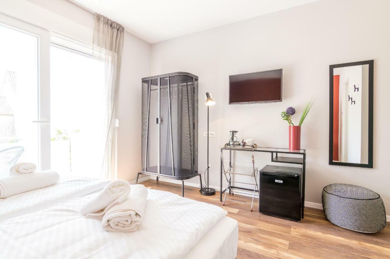 4 Elements Old Town Views Rooms تروغير المظهر الخارجي الصورة